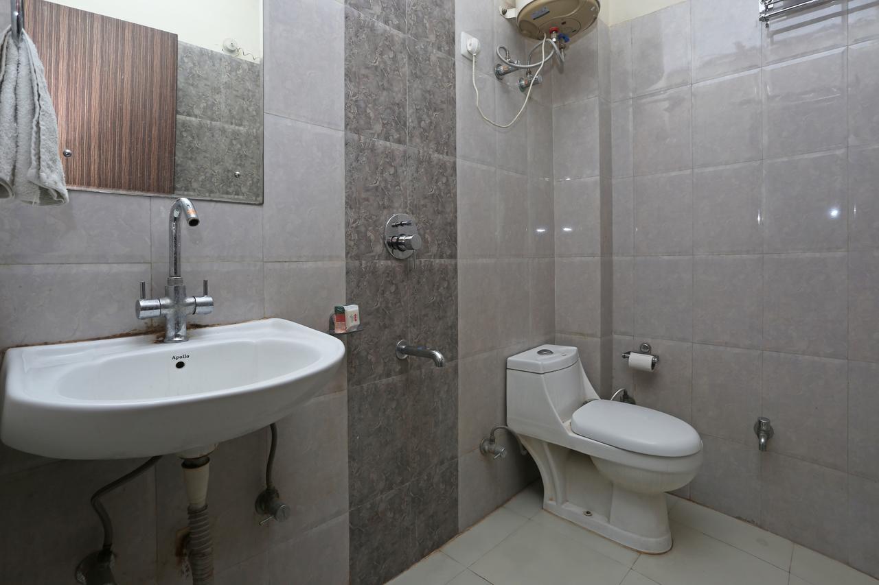 Fabhotel Luck Residency Delhi Airport New Delhi Bagian luar foto