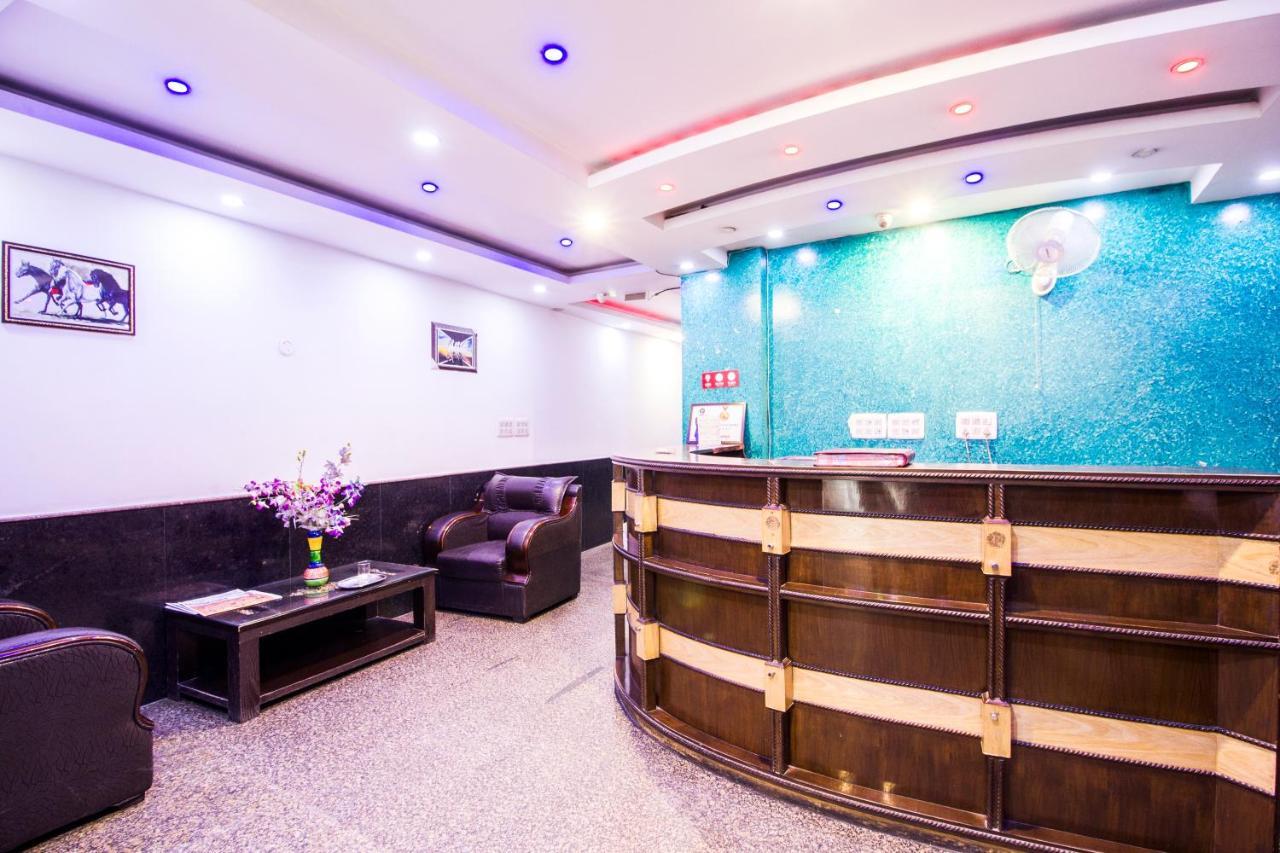 Fabhotel Luck Residency Delhi Airport New Delhi Bagian luar foto