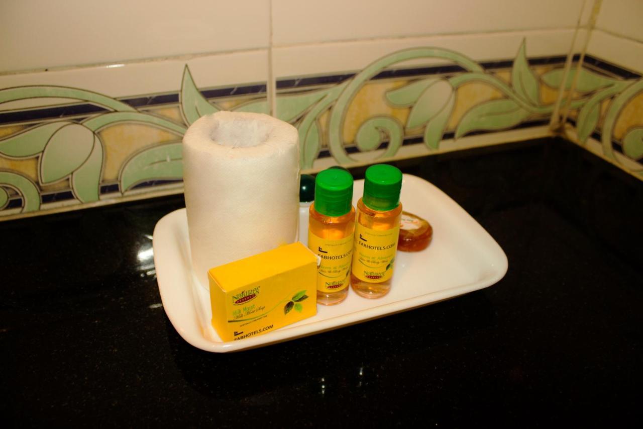 Fabhotel Luck Residency Delhi Airport New Delhi Bagian luar foto